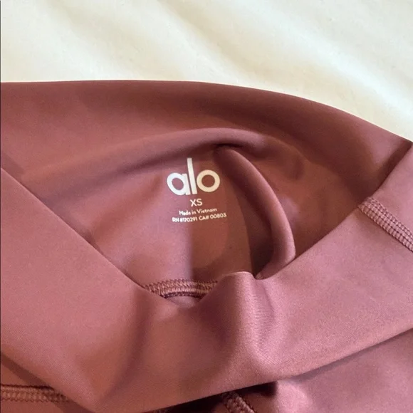 ALO Yoga Leggings Set - blue, Brown, Mauve - Picture 5 of 7